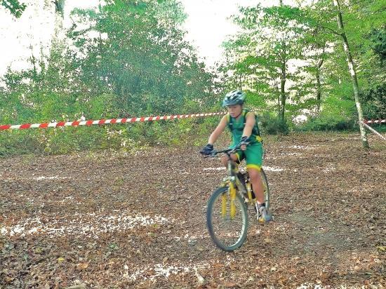 course vtt de COUFFE